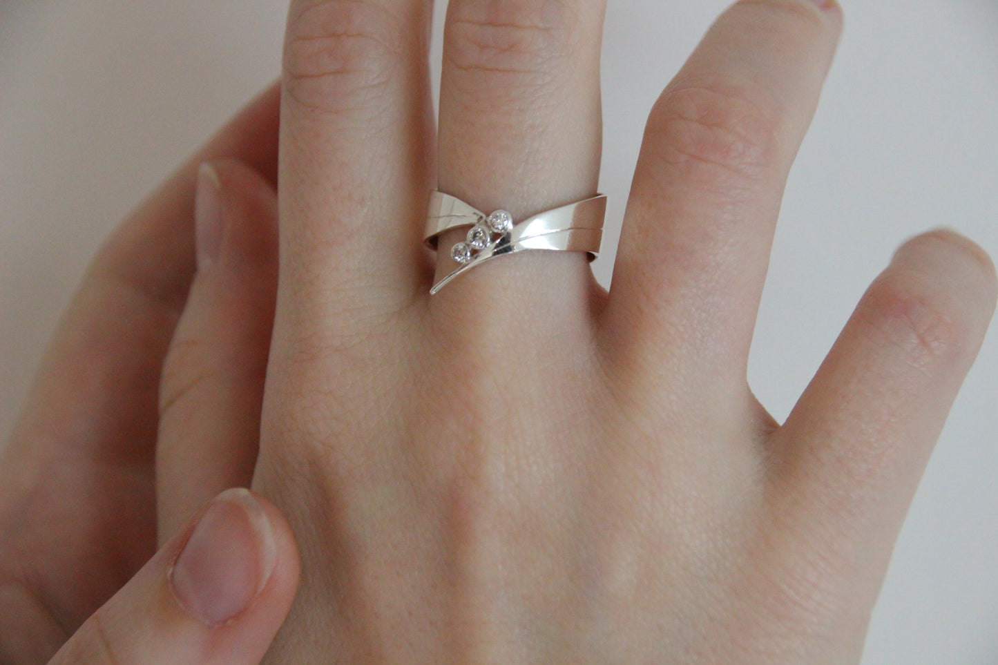Bague Daphné sertie de 3 diamants