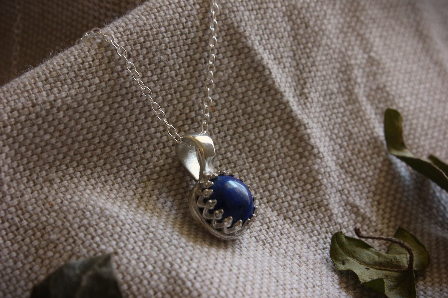 Collier en argent et lapis lazuli